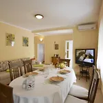 Vakantiehuis Maria Punta By Interhome *